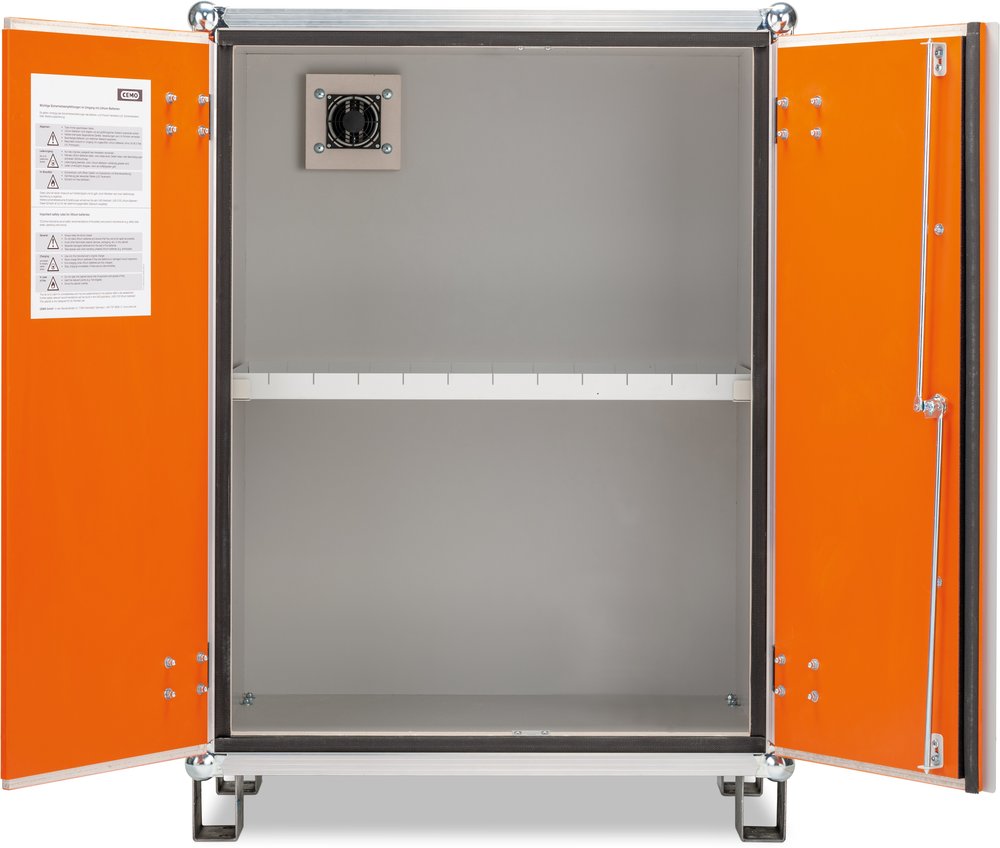 Akku-Lagerschrank CEMO lockEX - 8/10 mit Stellfüssen