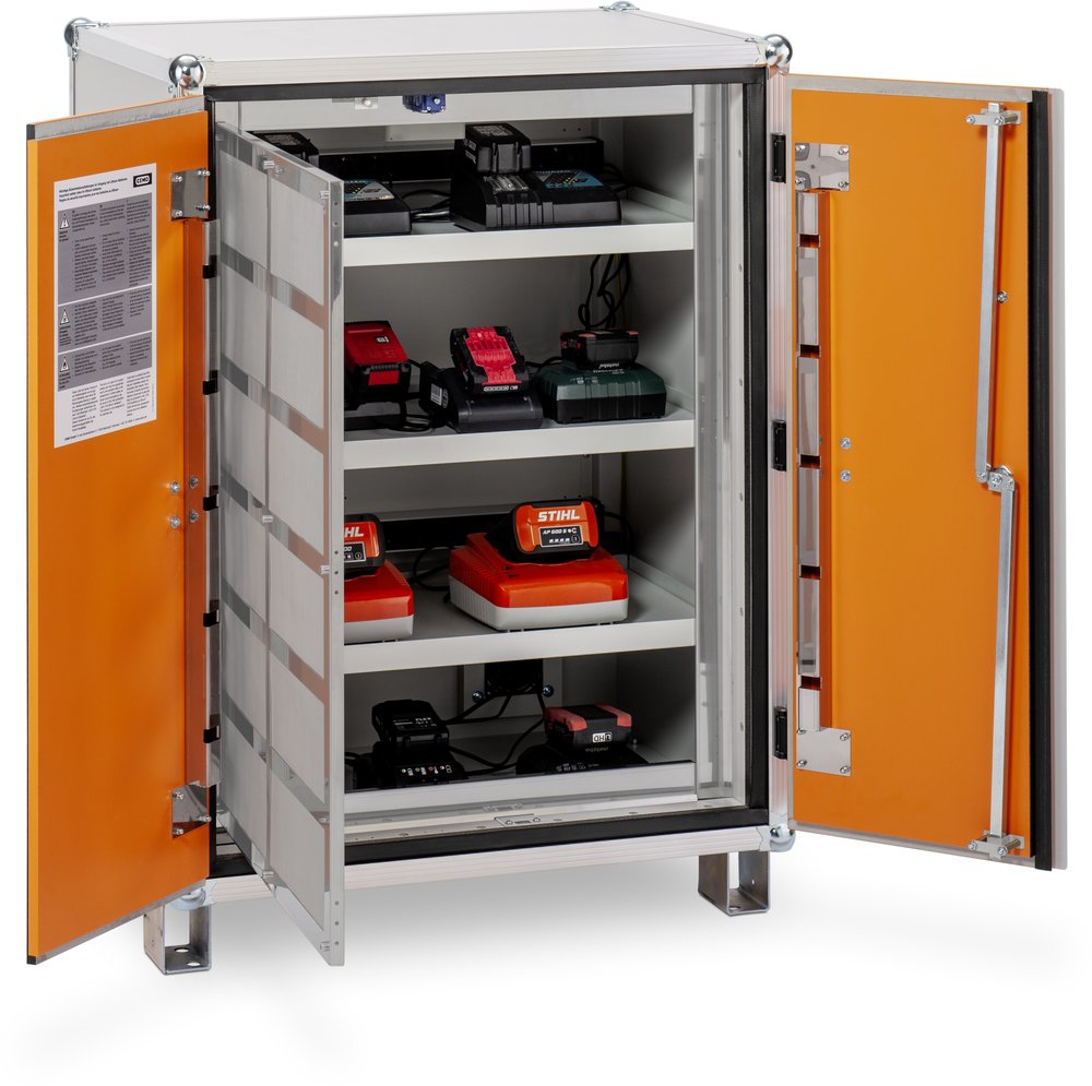 Akku-Lagerschrank mit Ladefunktion CEMO lockEX 2.0 - 8/10 mit Stellfüssen