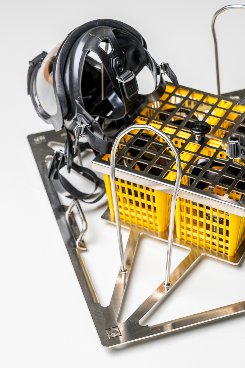 Maskeneinsatz inkl. Kleinteilekorb zu ELECTROLUX - PSA UC / PSA L