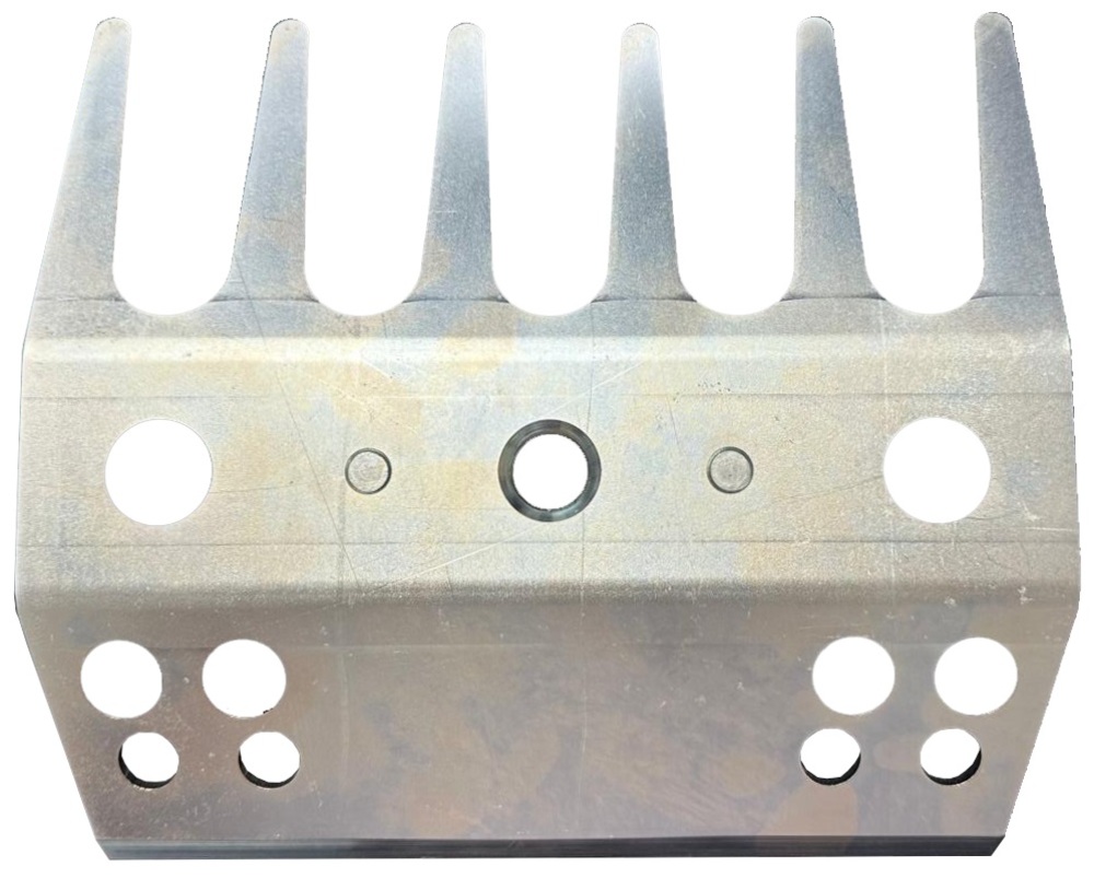 Waldbrandwerkzeug MCLEOD PRO mit Holzstiel von OMNISFERA