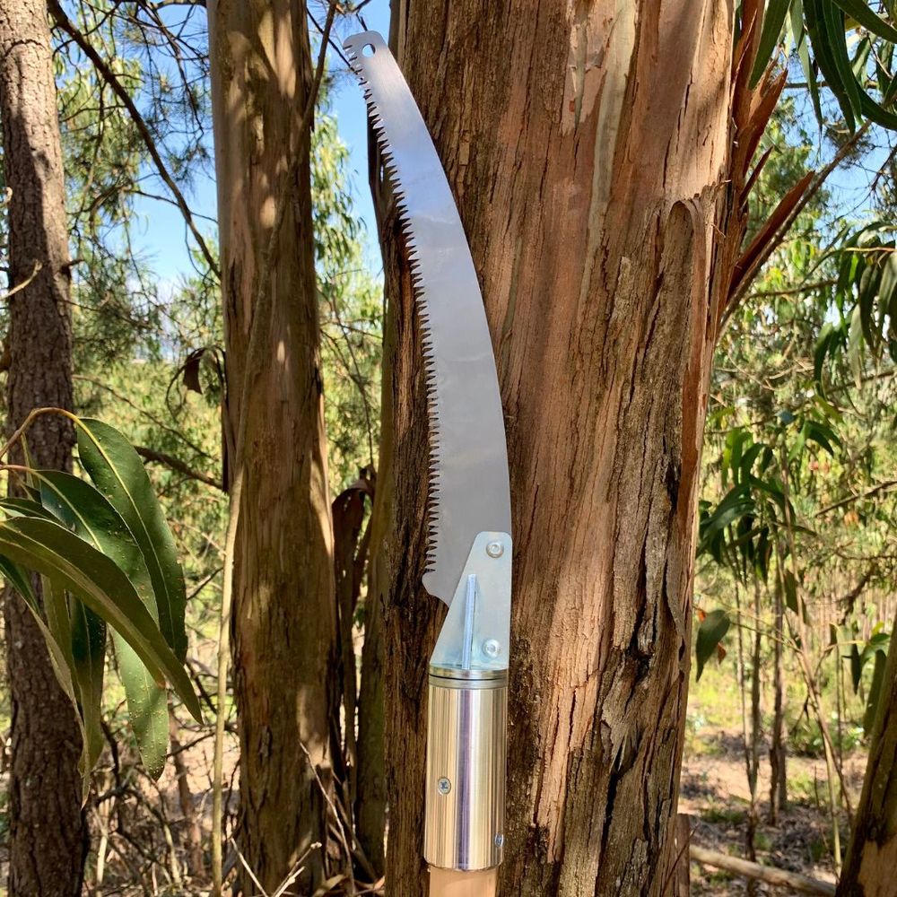 Waldbrand-Astsäge SAW mit Holzstiel von OMNISFERA